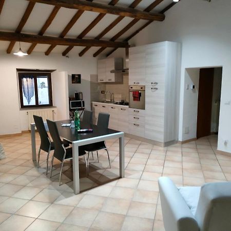 Francigena Viterbo Apartment Con Parcheggio Gratuito A Soli 2 Minuti Eksteriør bilde