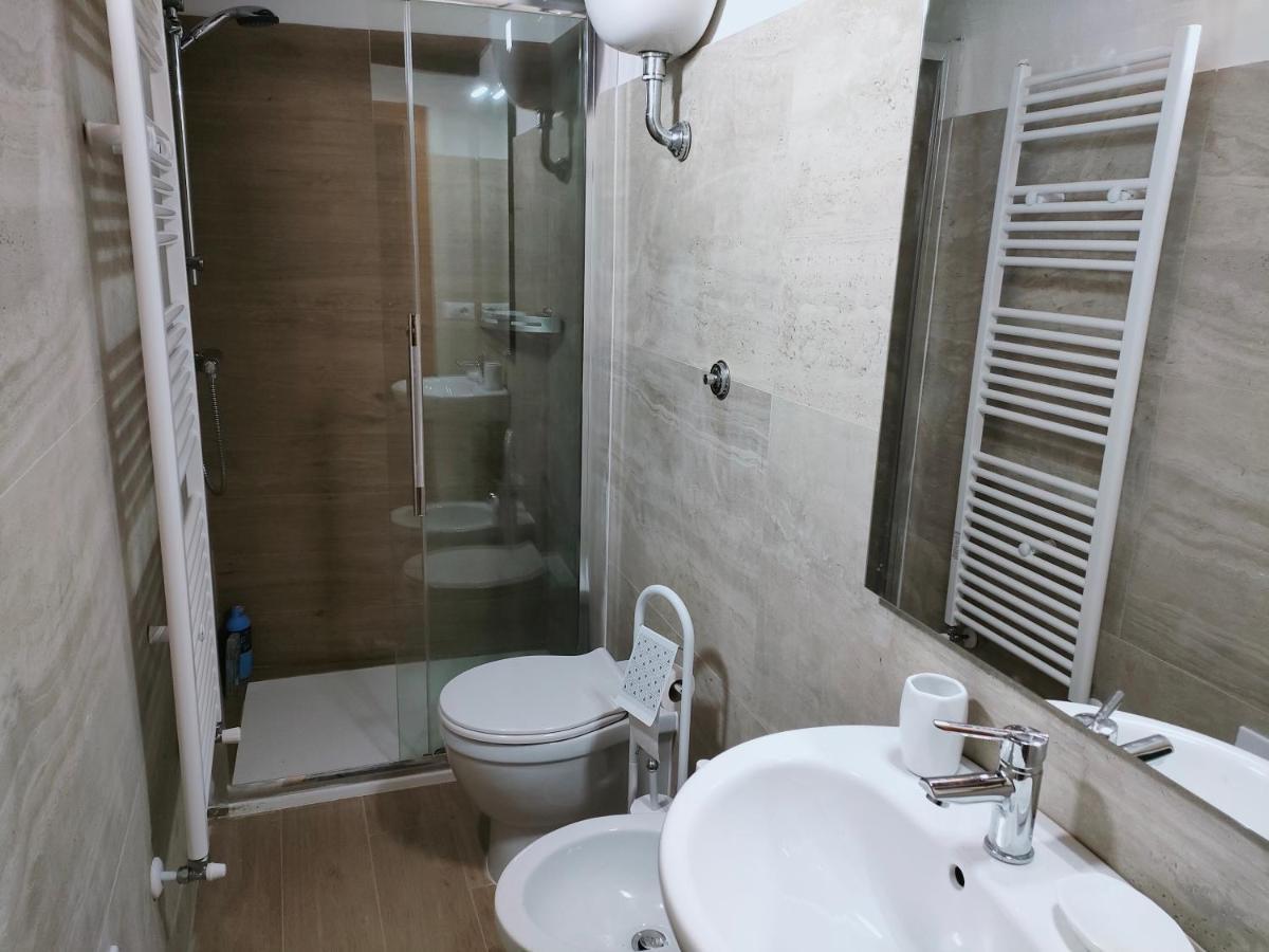 Francigena Viterbo Apartment Con Parcheggio Gratuito A Soli 2 Minuti Eksteriør bilde