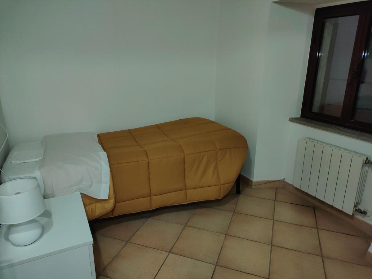 Francigena Viterbo Apartment Con Parcheggio Gratuito A Soli 2 Minuti Eksteriør bilde