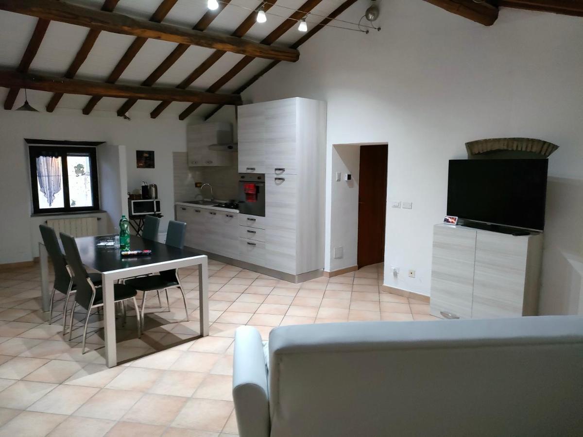 Francigena Viterbo Apartment Con Parcheggio Gratuito A Soli 2 Minuti Eksteriør bilde